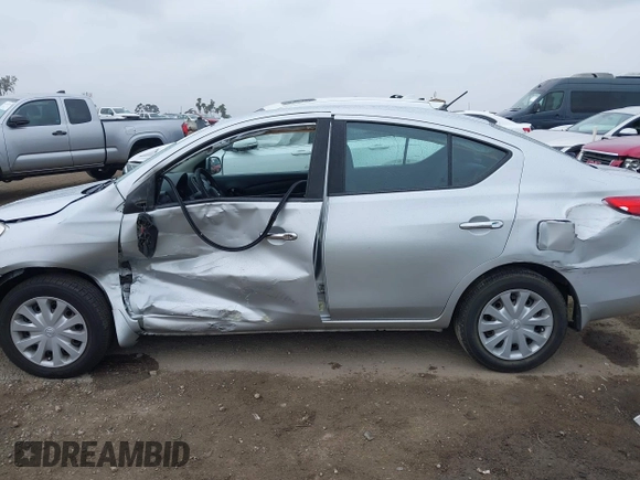 2012 Nissan Versa SL with VIN 3N1CN7AP6CL897158, listed as a IAAI auction lot 41729588 with 98,534 mi miles. Bid and sale history available at carsss.com. Image 14.