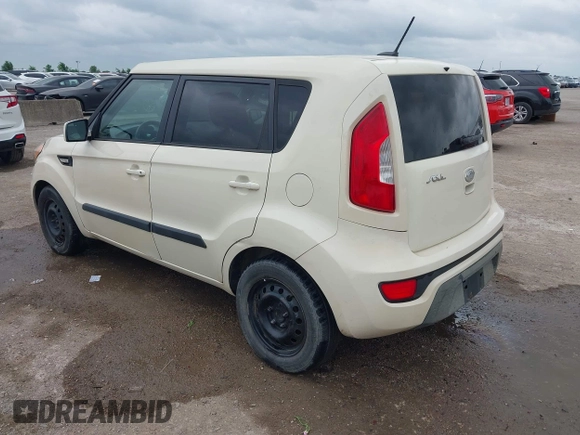 2013 Kia Soul with VIN KNDJT2A50D7559417, listed as a IAAI auction lot 42153196 with 152,119 mi miles. Bid and sale history available at carsss.com. Image 3.
