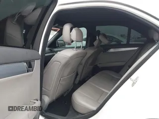 2008 Mercedes-Benz C 300 Sport z VIN WDDGF54X48R014482, wystawiony jako IAAI lot #41798188 z przebiegiem 140 179 mil mil oraz . Historia ofert i sprzedaży dostępna na DreamBid. Obrazek 8.