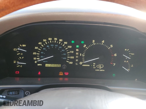2000 Lexus LX 470 with VIN JT6HT00W2Y0120562, listed as a Copart auction lot 46861685 with 245,525 mi miles and Salvage Title. Bid and sale history available at DreamBid. Image 9.