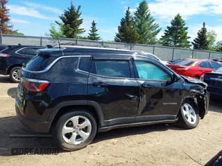 2018 Jeep Compass Latitude z VIN 3C4NJDBB9JT359862, wystawiony jako IAAI lot #42376769 z przebiegiem 53 276 mil mil oraz . Historia ofert i sprzedaży dostępna na DreamBid. Obrazek 13.