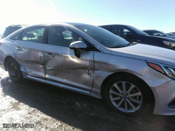 2016 Hyundai Sonata 2.4L Sport with VIN 5NPE34AF3GH415236, listed as a IAAI auction lot 41635896 with 82,333 mi miles. Bid and sale history available at carsss.com. Image 6.