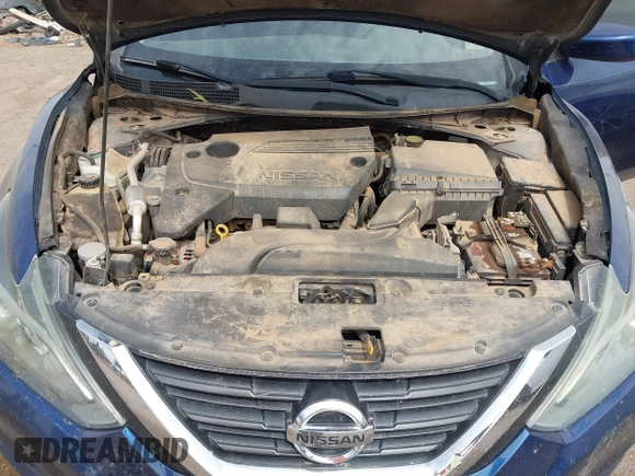 2018 Nissan Altima SV with VIN 1N4AL3AP0JC112456, listed as a IAAI auction lot 41871501 with 136,497 mi miles and . Bid and sale history available at carsss.com. Image 10.