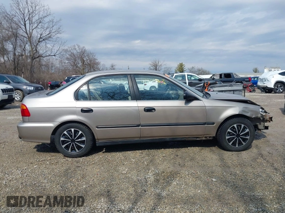 2000 Honda Civic LX with VIN 1HGEJ6574YL029220, listed as a IAAI auction lot 41669636 with 248,232 mi miles and . Bid and sale history available at carsss.com. Image 14.