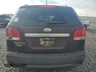 2012 Kia Sorento LX with VIN 5XYKT4A28CG267697, listed as a Copart auction lot 81220954 with 176,984 mi miles and Non Repairable. Bid and sale history available at carsss.com. Image 6.