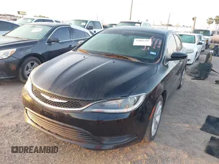 2016 Chrysler 200 Touring z VIN 1C3CCCFB0GN195422, wystawiony jako IAAI lot #42003395 z przebiegiem 159 185 mil mil oraz . Historia ofert i sprzedaży dostępna na DreamBid. Obrazek 2.