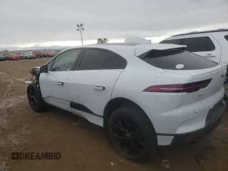 2020 Jaguar I-Pace SE z VIN SADHC2S13L1F85464, wystawiony jako Copart lot #81758543 z przebiegiem 32 784 mil mil oraz . Historia ofert i sprzedaży dostępna na DreamBid. Obrazek 2.