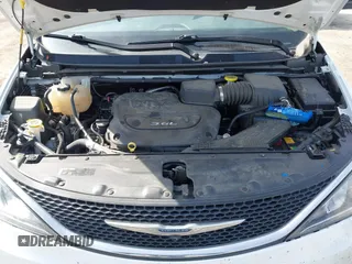 2017 Chrysler Pacifica Limited with VIN 2C4RC1GG6HR659936, listed as a IAAI auction lot 42024887 with 83,705 mi miles and . Bid and sale history available at DreamBid. Image 10.
