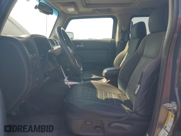2008 Hummer H3 SUV with VIN 5GTEN13E288159337, listed as a Copart auction lot 71834534 with 184,329 mi miles and Clean Title. Bid and sale history available at carsss.com. Image 7.