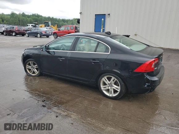 2015 Volvo S60 T5 Premier с VIN YV1612TB2F2310206, выставлен на аукционе Copart как лот 61021685 с пробегом 145 519 миль миль и Списание • Salvage title. История ставок и продаж доступна на DreamBid. Изображение 2.
