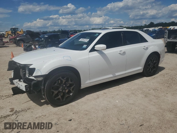 2017 Chrysler 300 S с VIN 2C3CCAGG4HH585948, выставлен на аукционе Copart как лот 56363225 с пробегом 133 191 миль миль и Списание • Salvage title. История ставок и продаж доступна на DreamBid. Изображение 1.