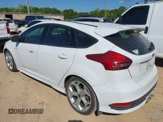 2017 Ford Focus ST with VIN 1FADP3L90HL269513, listed as a IAAI auction lot 42054174 with 77,597 mi miles and . Bid and sale history available at carsss.com. Image 3.