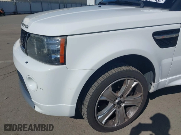 2013 Land Rover Range Rover Sport SC with VIN SALSH2E40DA792930, listed as a IAAI auction lot 42121819 with 154,654 mi miles and . Bid and sale history available at DreamBid. Image 17.