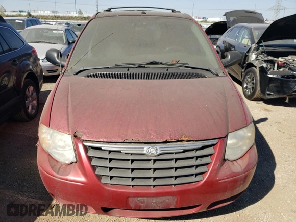 2006 Chrysler Town & Country LWB Touring with VIN 2A4GP54L36R921116, listed as a Copart auction lot 73257324 with 237,993 mi miles and Clean Title. Bid and sale history available at carsss.com. Image 5.