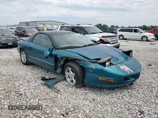 1995 Pontiac Firebird Firebird z VIN 2G2FS22S6S2237631, wystawiony jako Copart lot #61542625 z przebiegiem Nie podano mil oraz Szkoda całkowita • Salvage title. Historia ofert i sprzedaży dostępna na DreamBid. Obrazek 13.