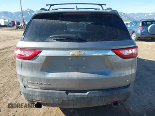 2019 Chevrolet Traverse LT Cloth with VIN 1GNEVGKW5KJ261159, listed as a IAAI auction lot 41745756 with 116,537 mi miles. Bid and sale history available at carsss.com. Image 17.