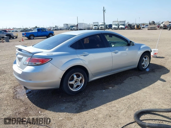 2009 Mazda 6 i Sport with VIN 1YVHP81A095M29900, listed as a IAAI auction lot 41576427 with 202,371 mi miles and . Bid and sale history available at carsss.com. Image 4.