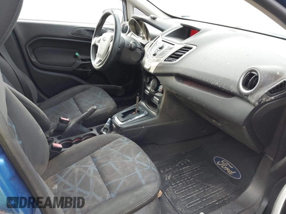 2011 Ford Fiesta SES with VIN 3FADP4FJ0BM113781, listed as a IAAI auction lot 41733662 with 191,092 mi miles. Bid and sale history available at carsss.com. Image 5.