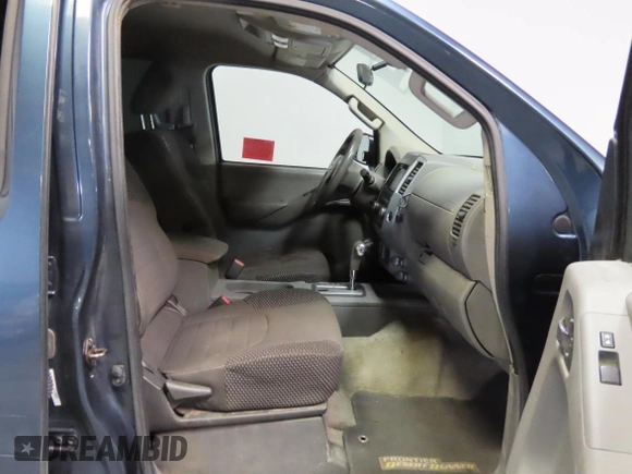 2014 Nissan Frontier SV with VIN 1N6AD0ERXEN763554, listed as a Copart auction lot 64313295 with 109,756 mi miles and Salvage title. Bid and sale history available at DreamBid. Image 5.