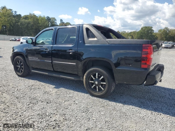 2007 Chevrolet Avalanche LT w/2LT with VIN 3GNEC12J57G199701, listed as a Copart auction lot 73670114 with 144,151 mi miles and Salvage Title. Bid and sale history available at carsss.com. Image 2.