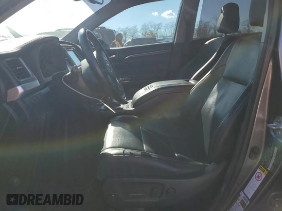 2015 Toyota Highlander Hybrid Limited with VIN 5TDDCRFH6FS008359, listed as a Copart auction lot 80030994 with 90,900 mi miles and Salvage Title. Bid and sale history available at carsss.com. Image 7.