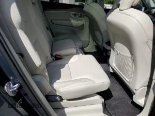 2024 Volvo XC90 Plus Bright Theme с VIN YV4L12PE1R1239942, выставлен на аукционе Copart как лот 53154175 с пробегом 1 089 миль миль и Списание • Salvage title. История ставок и продаж доступна на DreamBid. Изображение 11.
