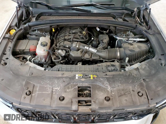 2024 Jeep Grand Cherokee Altitude with VIN 1C4RJHAG6RC124560, listed as a Copart auction lot 64229455 with 41,044 mi miles and Clean title. Bid and sale history available at DreamBid. Image 12.