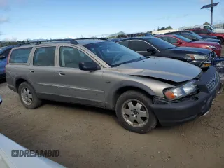 2002 Volvo V70 with VIN YV1SZ58D821058884, listed as a Copart auction lot 49517425 with 240,644 mi miles and Salvage title. Bid and sale history available at DreamBid. Image 4.