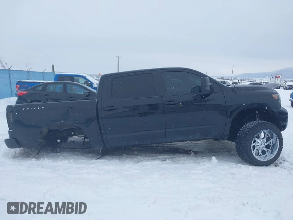 2008 Toyota Tundra 4WD Truck LTD with VIN 5TFDV58168X040096, listed as a IAAI auction lot 41558558 with 194,690 mi miles. Bid and sale history available at carsss.com. Image 13.