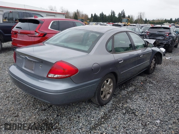 2007 Ford Taurus SEL with VIN 1FAFP56U87A144306, listed as a IAAI auction lot 41899194 with 135,888 mi miles. Bid and sale history available at carsss.com. Image 4.