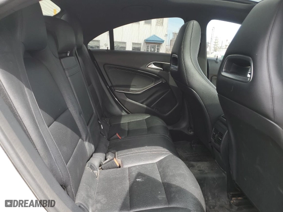2015 Mercedes-Benz CLA-Class CLA 250 with VIN WDDSJ4GB0FN216033, listed as a Copart auction lot 50761455 with 124,815 mi miles and Salvage Title. Bid and sale history available at carsss.com. Image 10.