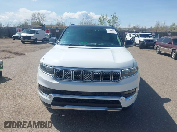 2023 Jeep Grand Wagoneer Series II с VIN 1C4SJSFP4PS556932, выставлен на аукционе IAAI как лот 41949734 с пробегом 63 281 миль миль и . История ставок и продаж доступна на DreamBid. Изображение 12.