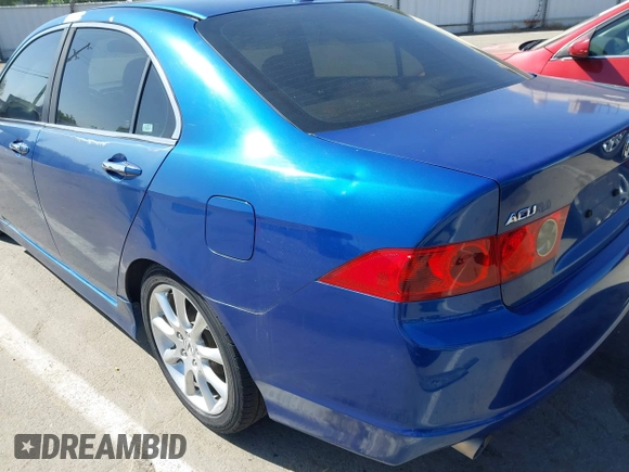2006 Acura TSX with VIN JH4CL96846C027553, listed as a IAAI auction lot 42109876 with 195,777 mi miles. Bid and sale history available at carsss.com. Image 15.