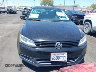 2011 Volkswagen Jetta SE с VIN 3VWDZ7AJ3BM113364, выставлен на аукционе IAAI как лот 42814994 с пробегом 158 685 миль миль и . История ставок и продаж доступна на DreamBid. Изображение 13.