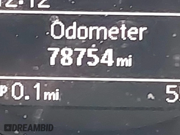 2018 Volkswagen Beetle S z VIN 3VWFD7AT4JM701569, wystawiony jako IAAI lot #41106340 z przebiegiem 78 754 mil mil oraz . Historia ofert i sprzedaży dostępna na DreamBid. Obrazek 16.
