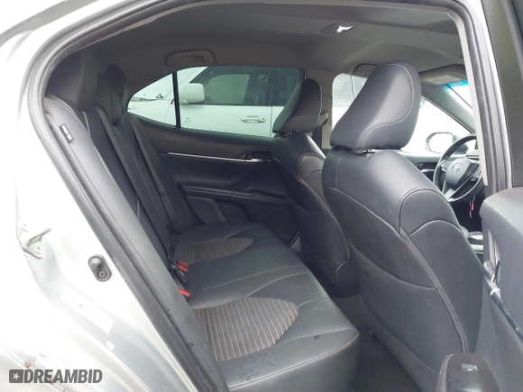 2018 Toyota Camry LE with VIN 4T1B11HK0JU129623, listed as a IAAI auction lot 41902335 with 100,643 mi miles. Bid and sale history available at carsss.com. Image 8.