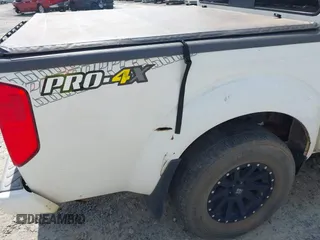 2018 Nissan Frontier SV with VIN 1N6AD0EV0JN744809, listed as a IAAI auction lot 42508839 with 99,049 mi miles and . Bid and sale history available at DreamBid. Image 6.