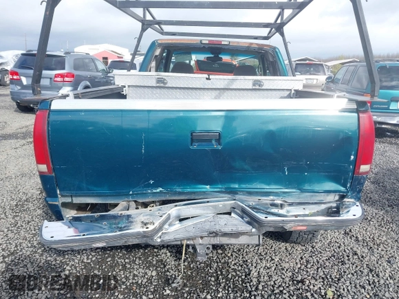 1997 Chevrolet Silverado 1500 with VIN 1GCEK19RXVE110345, listed as a IAAI auction lot 41911626 with 261,908 mi miles and . Bid and sale history available at DreamBid. Image 18.
