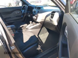 2015 Kia Soul + with VIN KNDJP3A59F7171924, listed as a IAAI auction lot 41871820 with 84,178 mi miles. Bid and sale history available at carsss.com. Image 5.