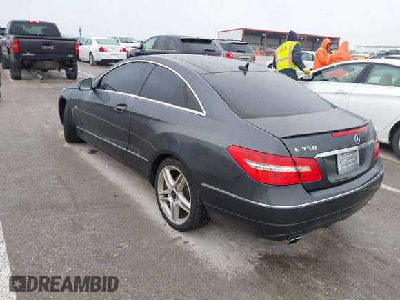 2012 Mercedes-Benz E 350 with VIN WDDKJ5KB1CF166066, listed as a IAAI auction lot 41512531 with 136,180 mi miles and . Bid and sale history available at DreamBid. Image 3.