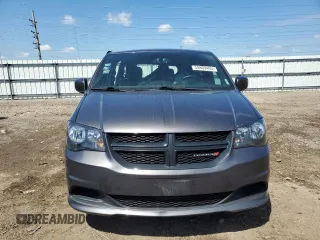 2017 Dodge Grand Caravan SE Plus z VIN 2C4RDGBG3HR586550, wystawiony jako Copart lot #55809465 z przebiegiem 64 382 mil mil oraz Szkoda całkowita • Salvage title. Historia ofert i sprzedaży dostępna na DreamBid. Obrazek 5.