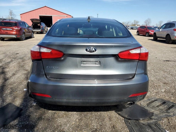2016 Kia Forte EX with VIN KNAFX4A82G5595252, listed as a Copart auction lot 89169015 with 92,271 mi miles and Salvage Title. Bid and sale history available at carsss.com. Image 6.