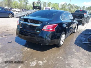 2013 Nissan Altima SL with VIN 1N4AL3APXDC242068, listed as a IAAI auction lot 42029009 with 156,427 mi miles and . Bid and sale history available at DreamBid. Image 4.
