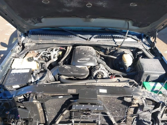 2006 Chevrolet Silverado 1500 LT1 with VIN 2GCEC13T461167211, listed as a IAAI auction lot 41456631 with 334,244 mi miles. Bid and sale history available at carsss.com. Image 10.