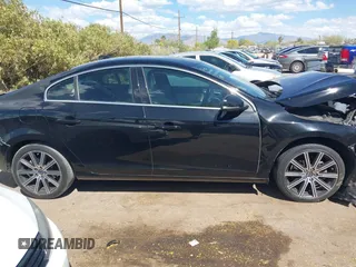 2015 Volvo S60 T5 Drive-E Premier z VIN YV140MFB3F2299721, wystawiony jako IAAI lot #42013732 z przebiegiem 82 407 mil mil oraz . Historia ofert i sprzedaży dostępna na DreamBid. Obrazek 13.