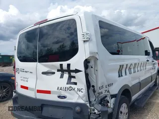 2015 Ford Transit XL с VIN 1FBZX2ZM8FKB22790, выставлен на аукционе IAAI как лот 42282338 с пробегом 617 939 миль миль и . История ставок и продаж доступна на DreamBid. Изображение 6.