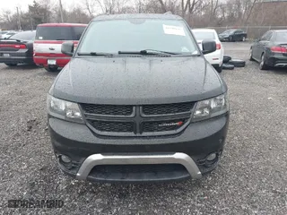 2015 Dodge Journey Crossroad with VIN 3C4PDCGB8FT633014, listed as a IAAI auction lot 41520647 with 226,384 mi miles. Bid and sale history available at carsss.com. Image 6.