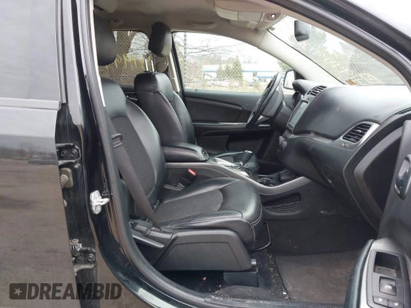 2016 Dodge Journey Crossroad Plus with VIN 3C4PDDGG4GT108633, listed as a IAAI auction lot 41994913 with 157,526 mi miles and . Bid and sale history available at DreamBid. Image 5.