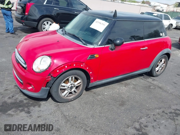 2013 MINI Hardtop with VIN WMWSU3C53DT681729, listed as a IAAI auction lot 42196391 with 128,197 mi miles and . Bid and sale history available at DreamBid. Image 2.