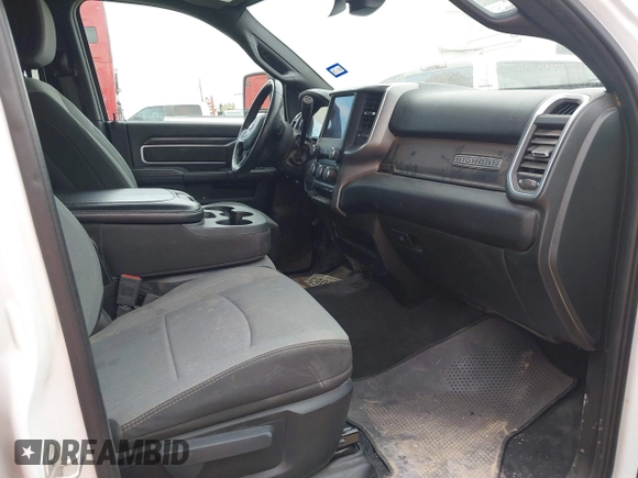2024 Ram 2500 Big Horn with VIN 3C6UR5DL7RG311210, listed as a IAAI auction lot 42553450 with 43,726 mi miles and . Bid and sale history available at DreamBid. Image 5.